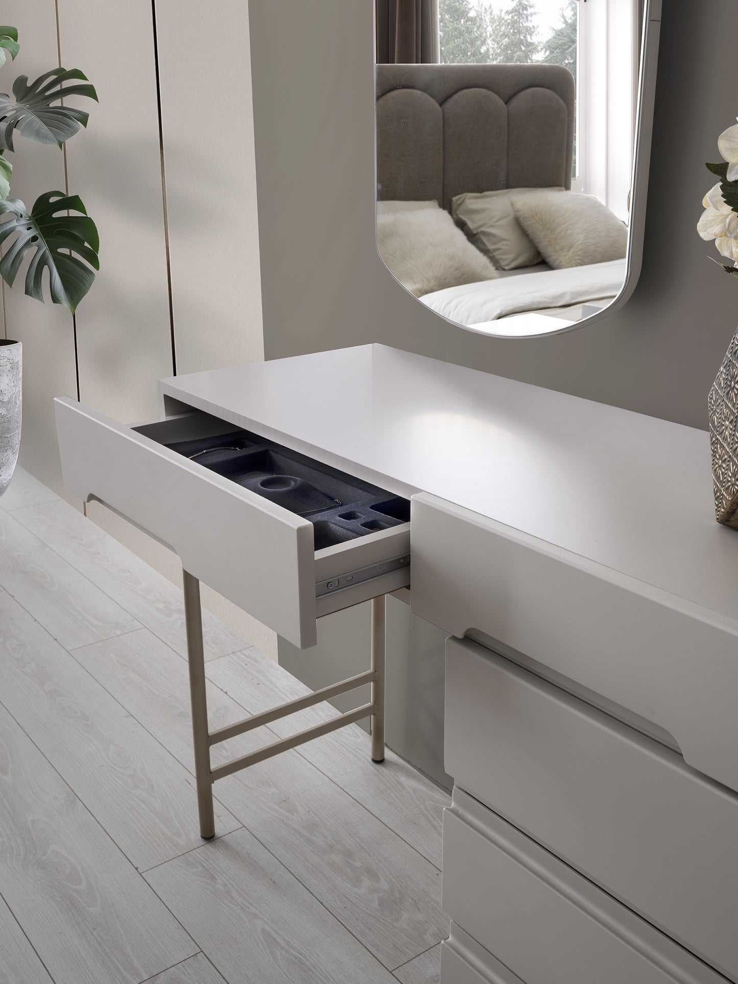 Alanya Yatak Odası Takımı